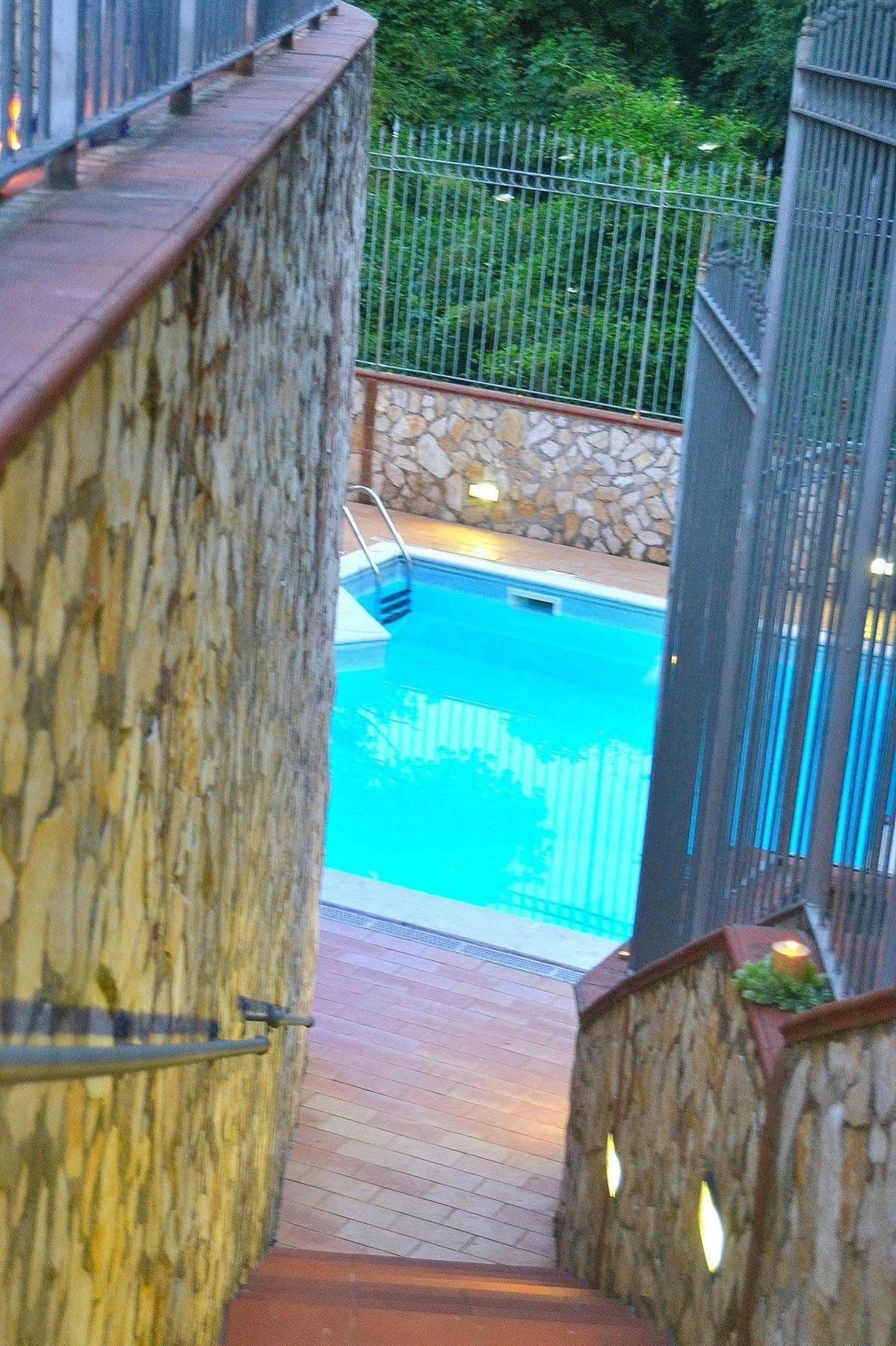 I Giardini Di Capodimonte 2 Bed & Breakfast Napoli Eksteriør bilde